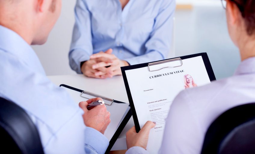 How to choose employment agency Brampton for bulk hiring